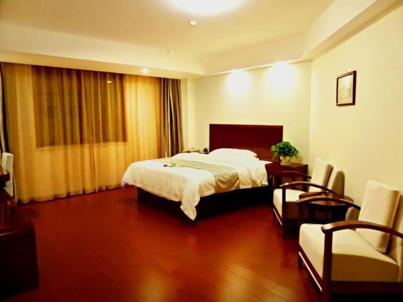Greentree Inn Jiangxi Jindezhen People Square Jindin Business Hotel Jingdezhen Esterno foto